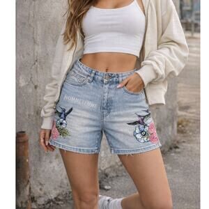 Homme + Femme Denim Shorts Embroidered Size 32 NWT Floral Fairy Streetwear